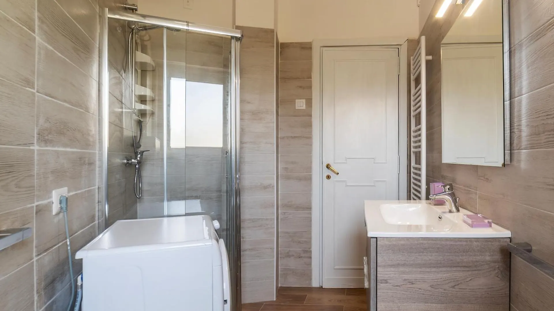 Apartment 4 Winds Holiday Rental Rome Italy