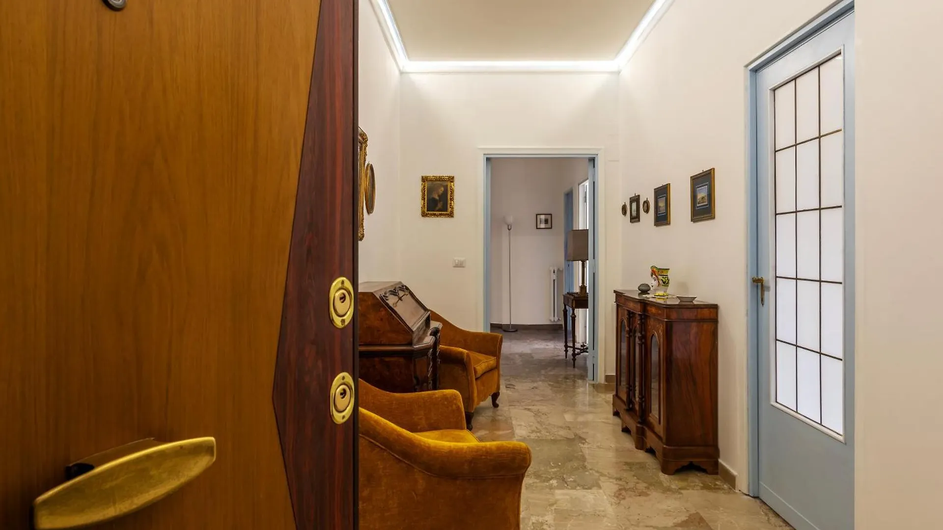 4 Winds Holiday Rental Rome Apartment